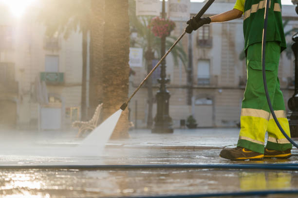 Best Building Exterior Washing  in Labelle, FL